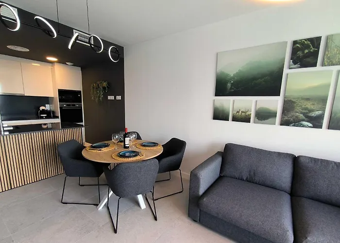 Mesas 1b * 에스테포나